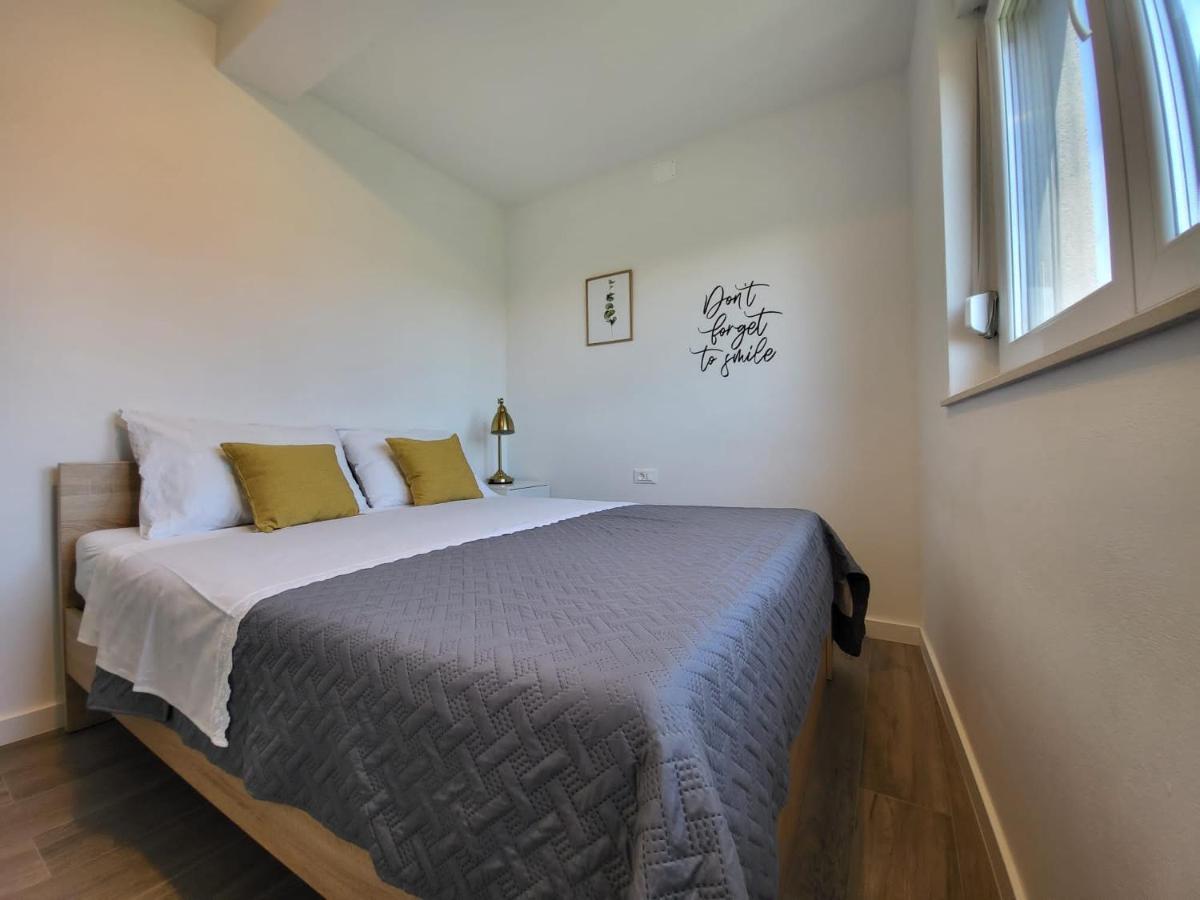Vila Maslina-Apartman Br.4 Lägenhet Zadar Exteriör bild